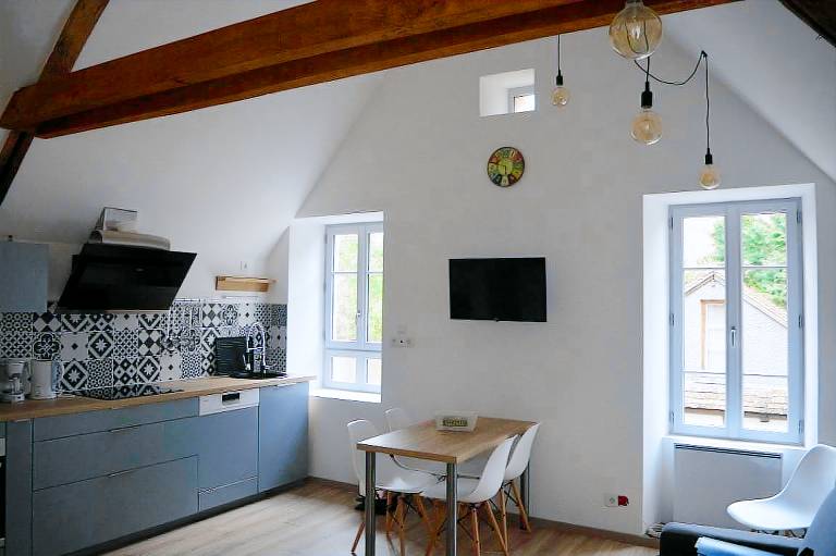 Vacation home with BBQ, yard & terrace | River view — photo 4