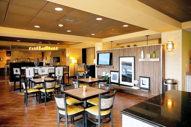 Hampton Inn Carrollton — photo 3