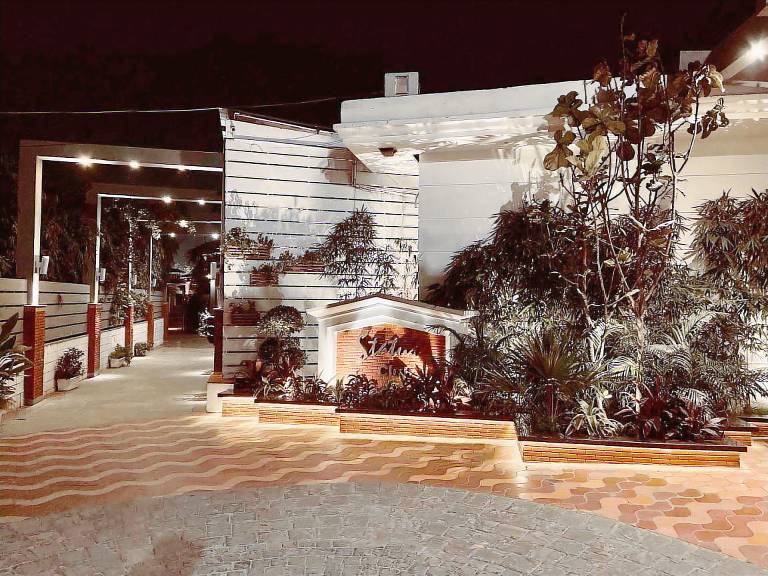 Status Club Resort