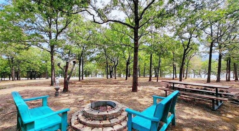 Vacation home with 4 rooms for 8 persons in McAlester, OK