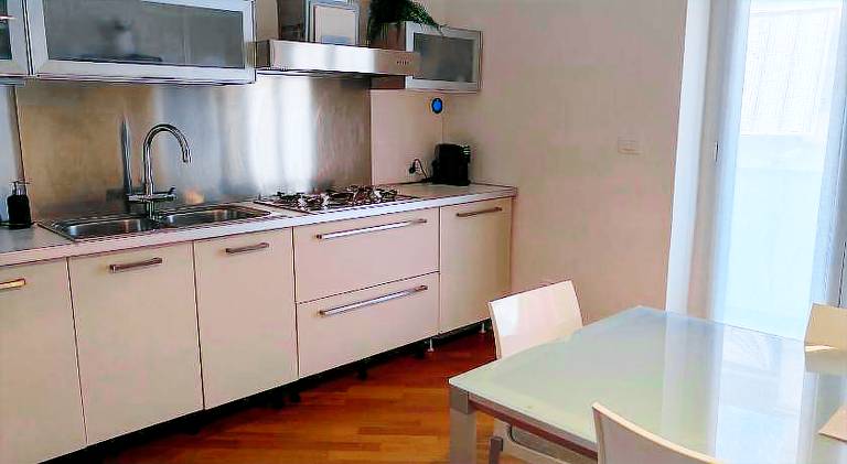 Manin Private SPA, Luxury Apartment very close to the sea — photo 5