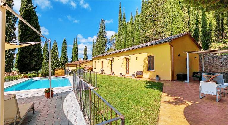Villa with pool | Pets allowed — photo 5