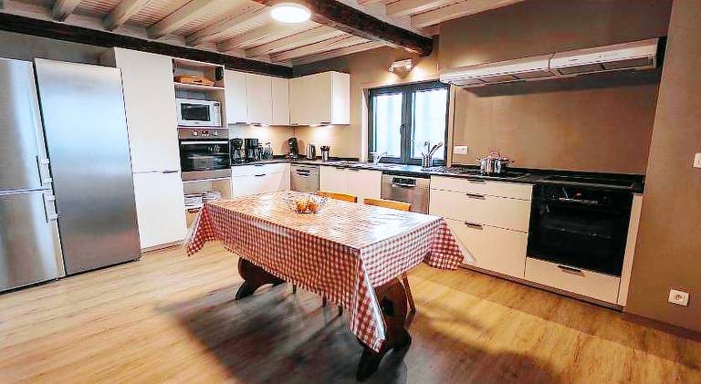 Le Grand Cerf 25 pers, Malmedy- Chalet rustique, jardin — photo 3