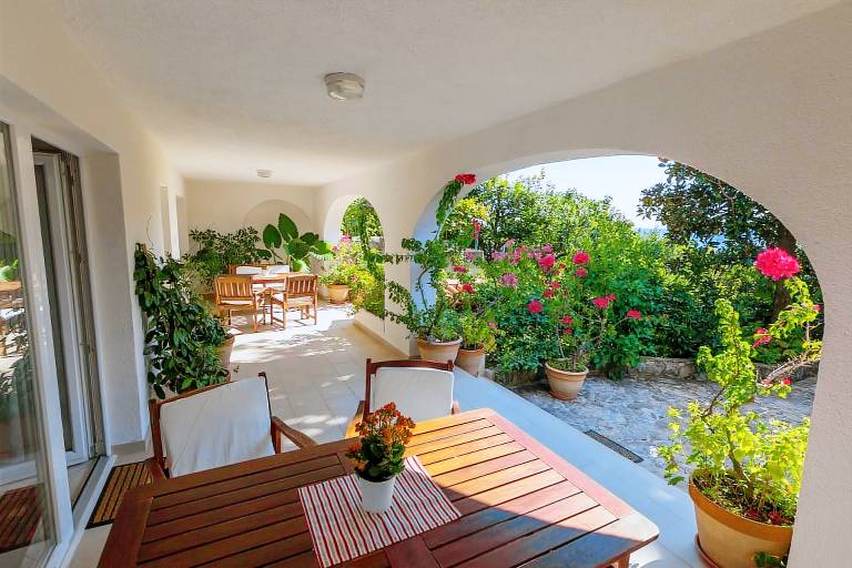 Fantastic flat with its own wine cellar, hydromassage shower, sea view - only 480 metres to the beach — photo 3
