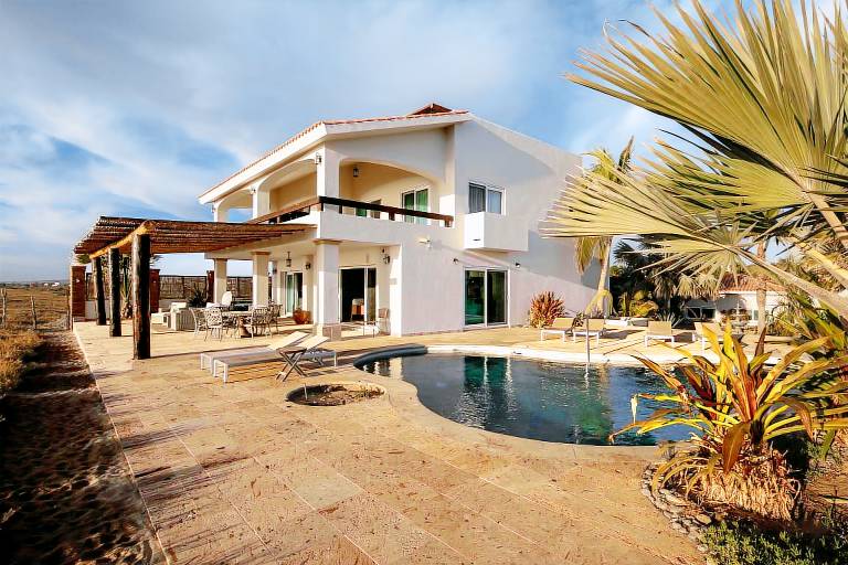 Casa Todos Santos
