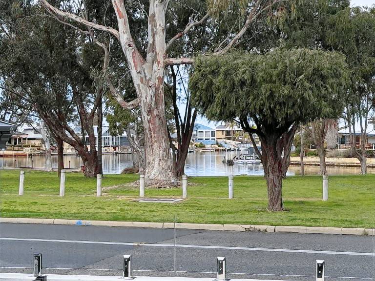 House South Yunderup