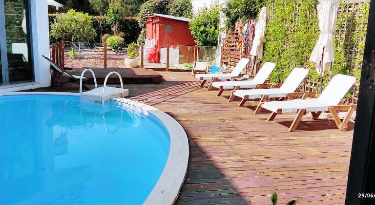 Villa with pool in Setubal