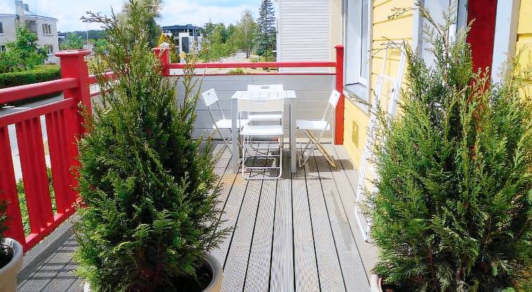 Serviced apartment with patio, barbecue & yard — photo 5