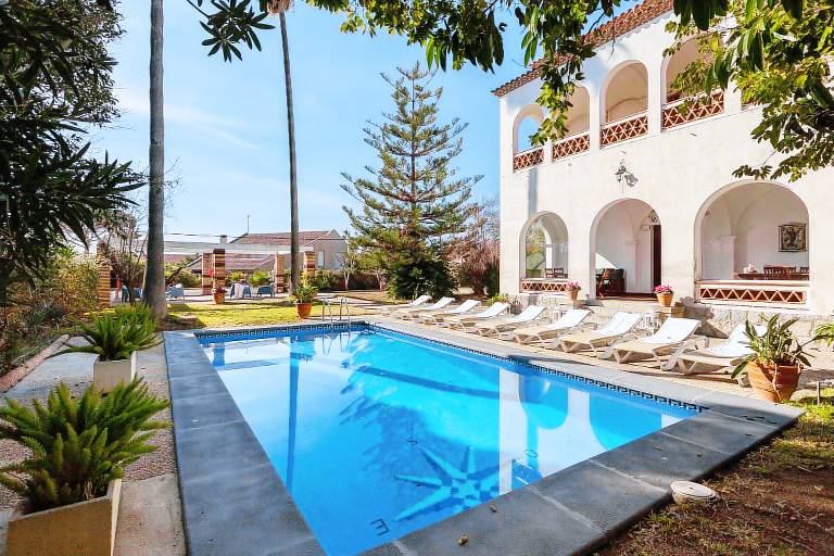 Villa Argentona