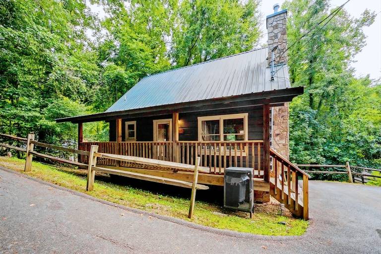 Sunrise Woods Retreat — photo 3