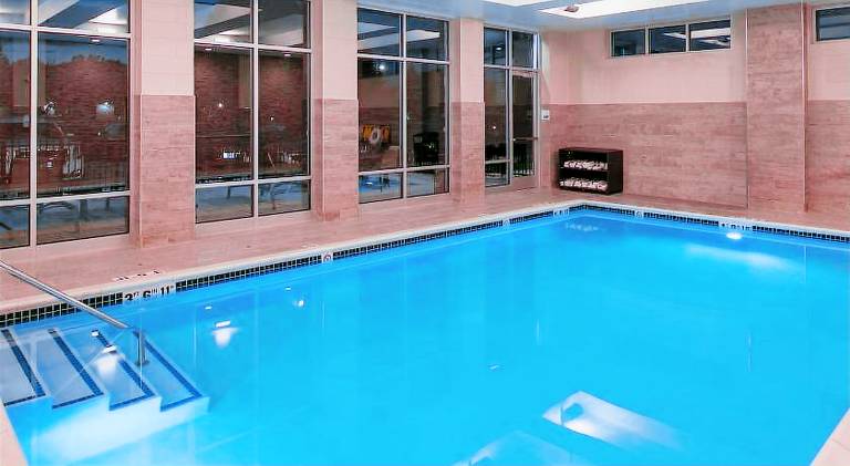 Holiday Inn & Suites Farmington Hills - Detroit NW, an IHG Hotel By IHG — photo 5