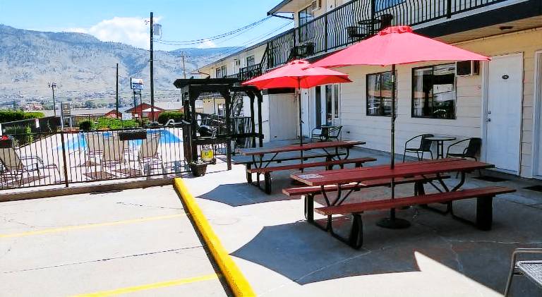 Osoyoos Lakeview Inn & Suites — photo 2