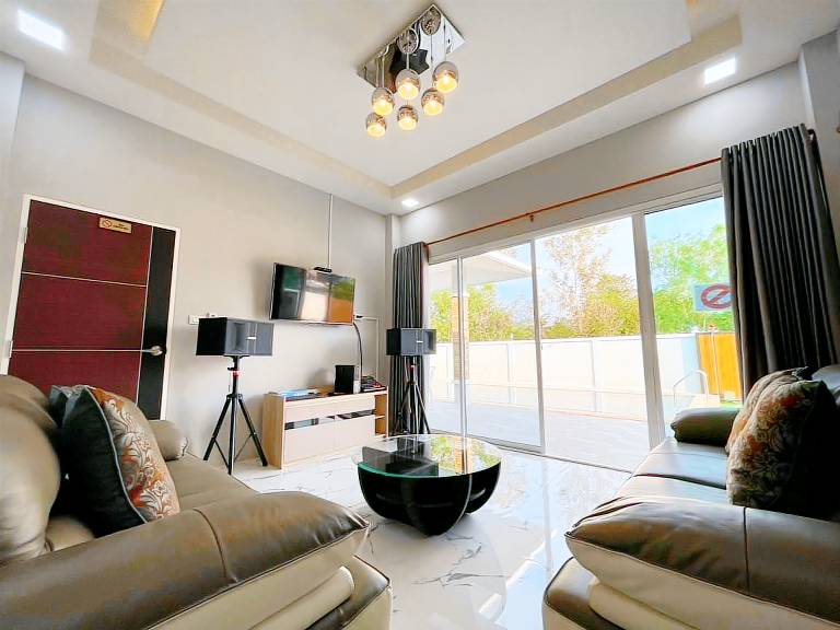 Villa with pool — photo 2
