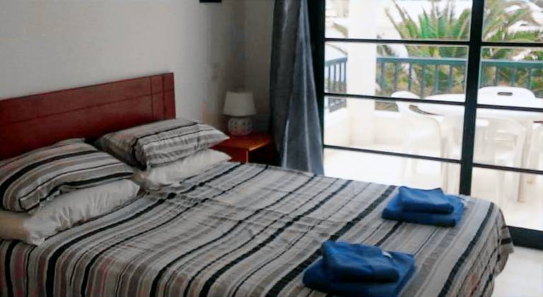 Beautiful villa with terrace, grill & private pool | Perfect for remote work | Pets allowed — photo 2