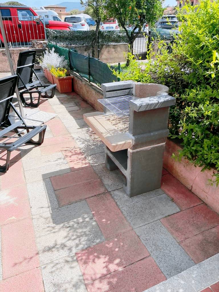 Vacation home with barbeque, terrace & garden — photo 5
