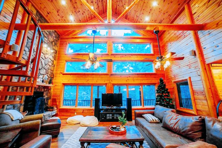 Cabin Broken Bow