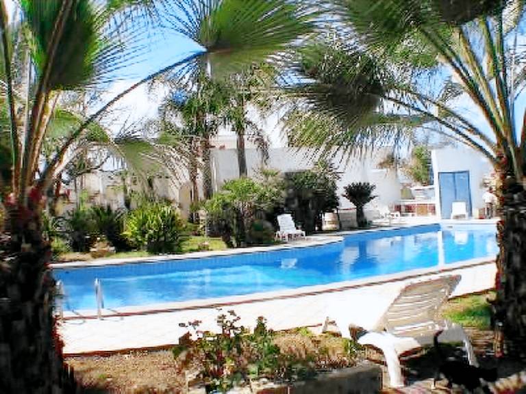 Holiday apartment with grill, pool & patio — photo 3