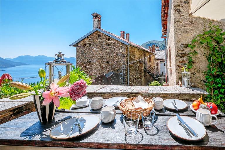 Ferienhaus in Semnago, Santa Maria Rezzonico f&uuml;r max. 4 Personen