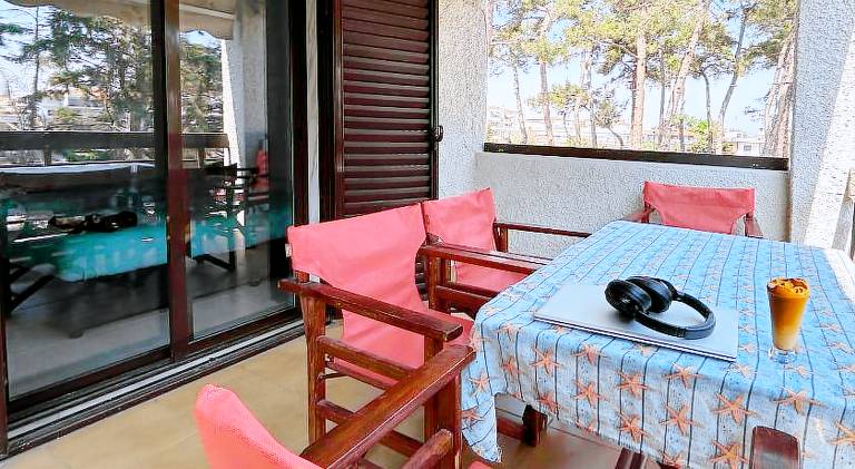 Holiday apartment with terrace | Next to the beach | Dogs allowed — photo 2