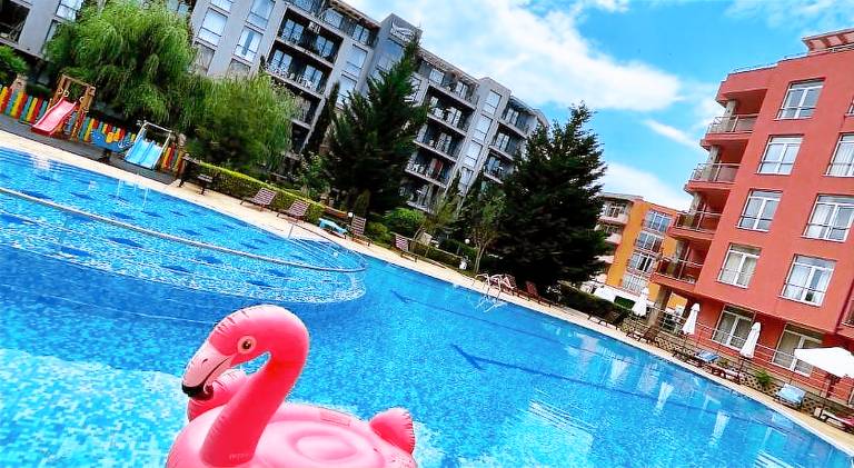 Holiday apartment with pool in Sunny beach