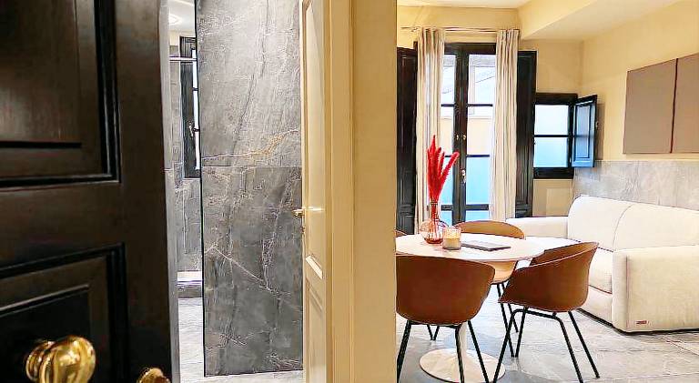 Serviced apartment | Close to Ponte Vecchio | Suitable for remote work | Pet-friendly in Santa Maria