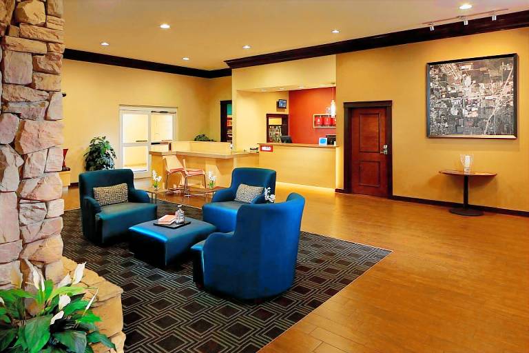 TownePlace Suites by Marriott Houston Intercontinental Airport — photo 4