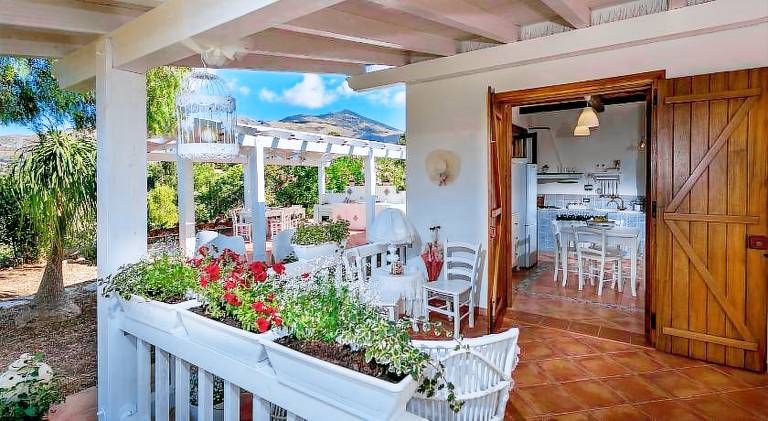 Villa with 2 rooms for 6 persons in Castellammare del Golfo
