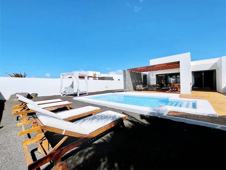 Villa Playa Blanca