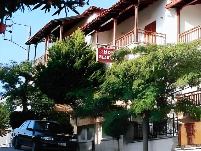 Εξυπηρετούμενο διαμέρισμα Nea Roda Beach