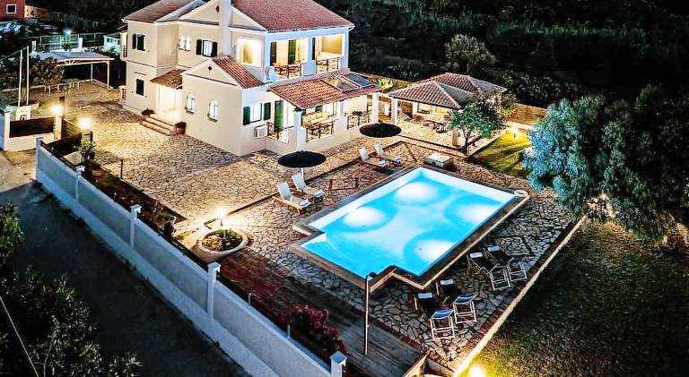 σπίτι Chalikounas