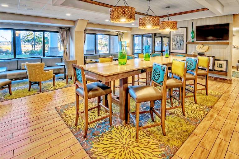 Hampton Inn Beaufort — photo 2