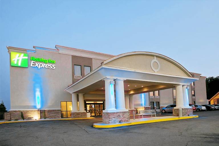 Holiday Inn Express New Albany By IHG in New Albany, MS