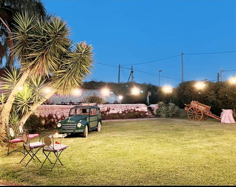 Villa with garden, private pool & grill | Garden view — photo 4