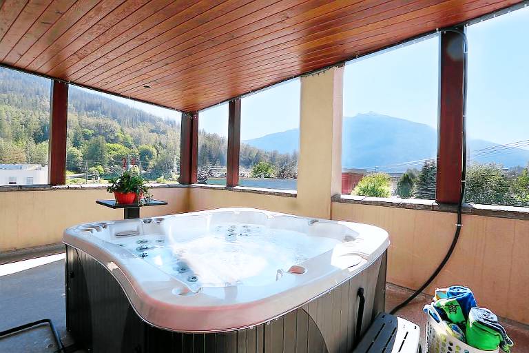 Condo Revelstoke