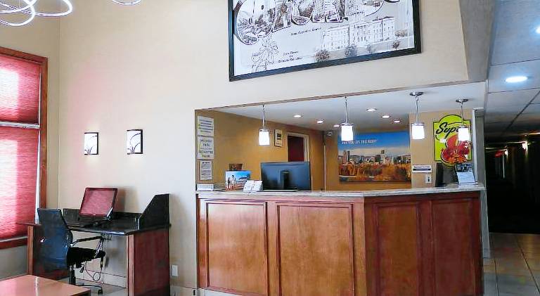 Super 8 By Wyndham Westminster Denver North — photo 5