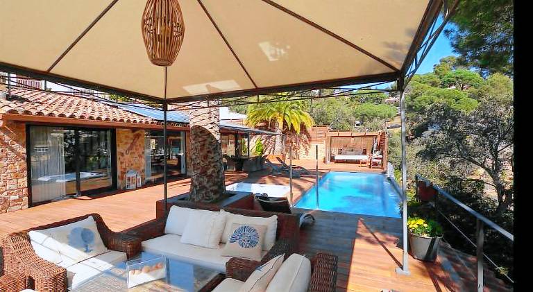 Fully equipped villa with grill, yard & pool | Beach nearby | Dogs allowed — photo 4