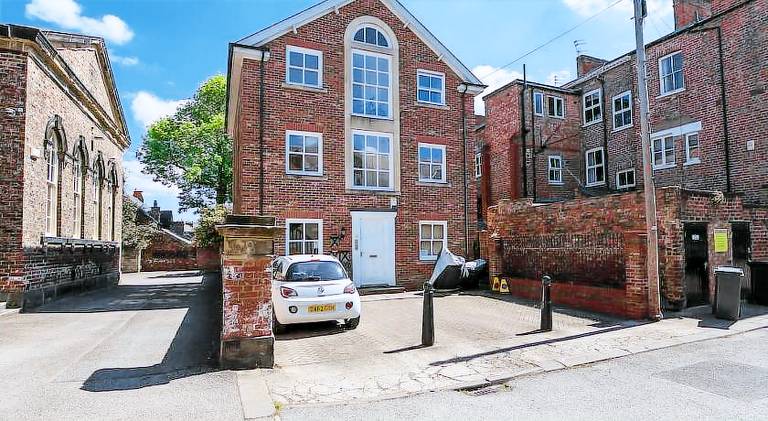 Holiday apartment | Near York Minster | Pets allowed in York