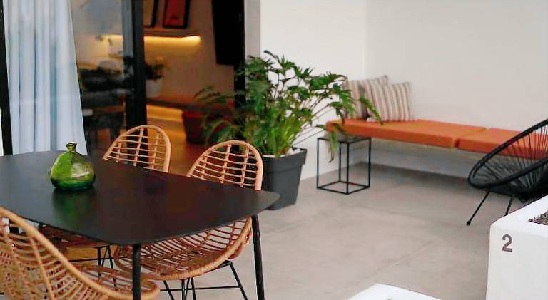 Rental apartment with terrace — photo 3