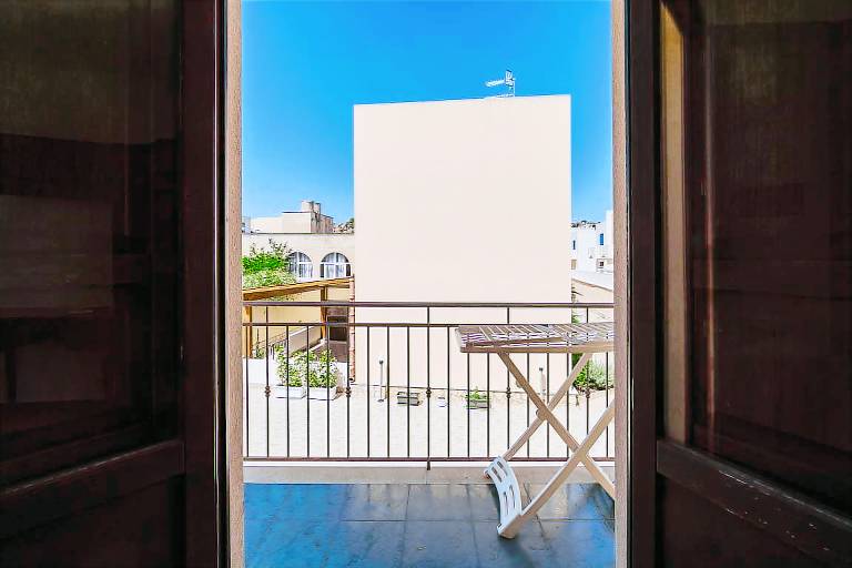 House with fast internet & terrace | Garden view | Dogs allowed — photo 2