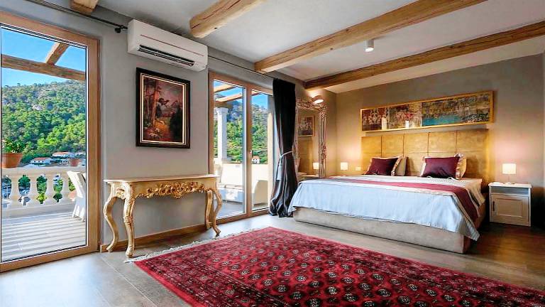 Palazzo Hvar - elegant villa for up to 14 with views of Old Town Hvar by MyWaycation — photo 2