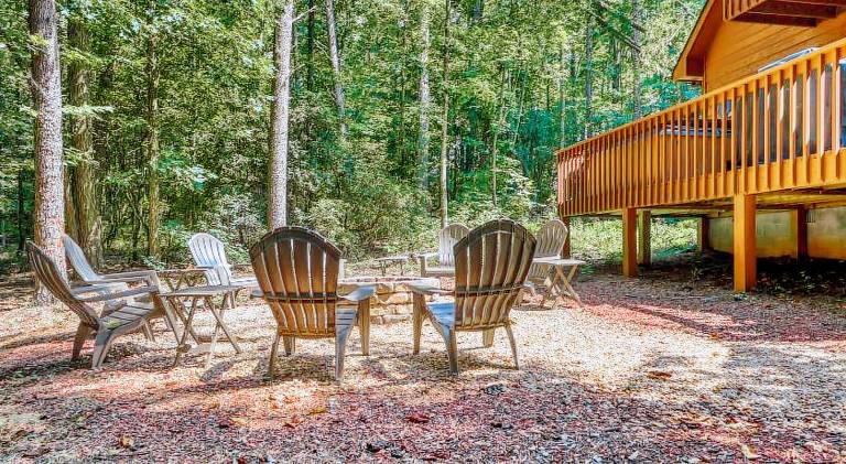 Spacious vacation home with jacuzzi | Dogs allowed — photo 5