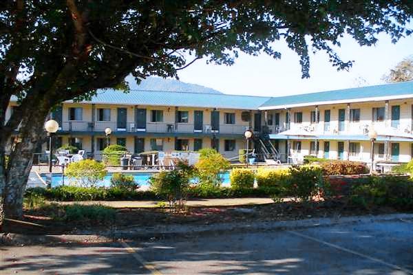 Ridge Top Motel - Bryson City in Bryson City, NC