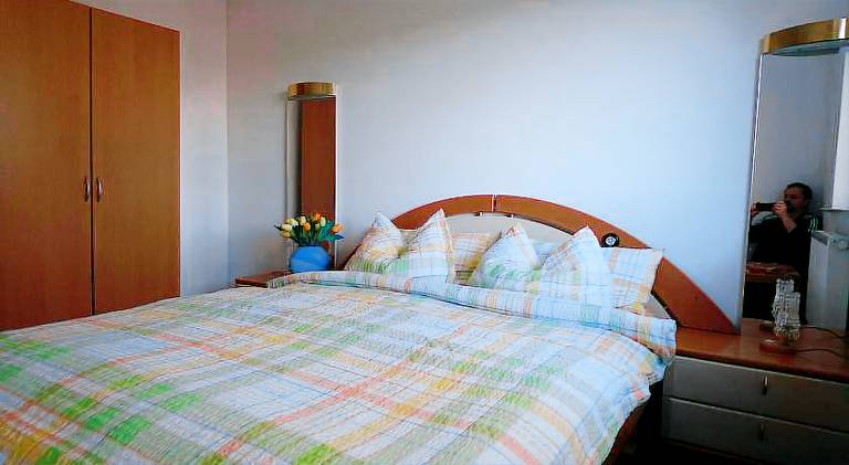Rental apartment with 2 rooms for 6 persons — photo 2