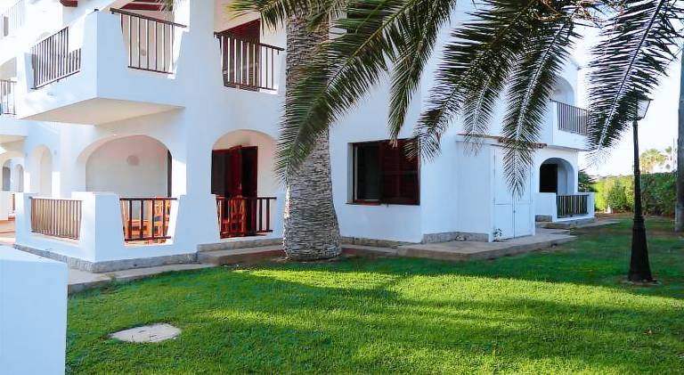 Nice holiday apartment with yard, patio & private pool | Next to the beach | Perfect for remote work | Dogs allowed — photo 4