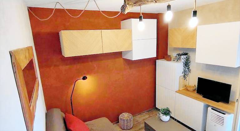 Holiday apartment with 1 room for 4 persons in Bormes-Les-Mimosas