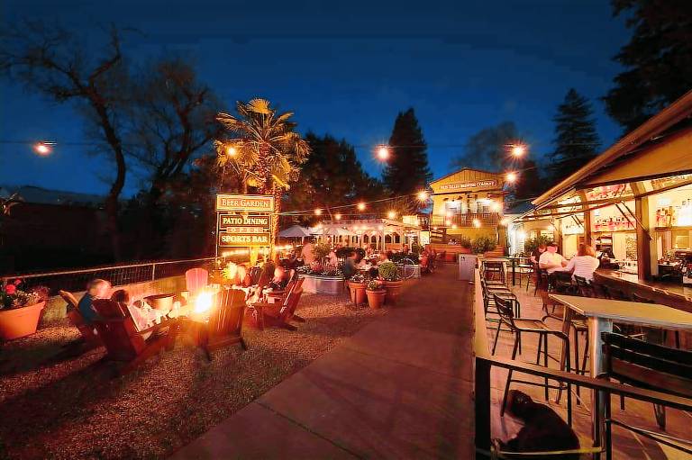 Calistoga Inn Restaurant and Brewery