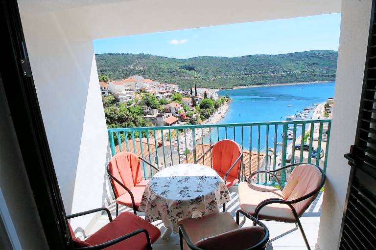 Apartamento  Neum