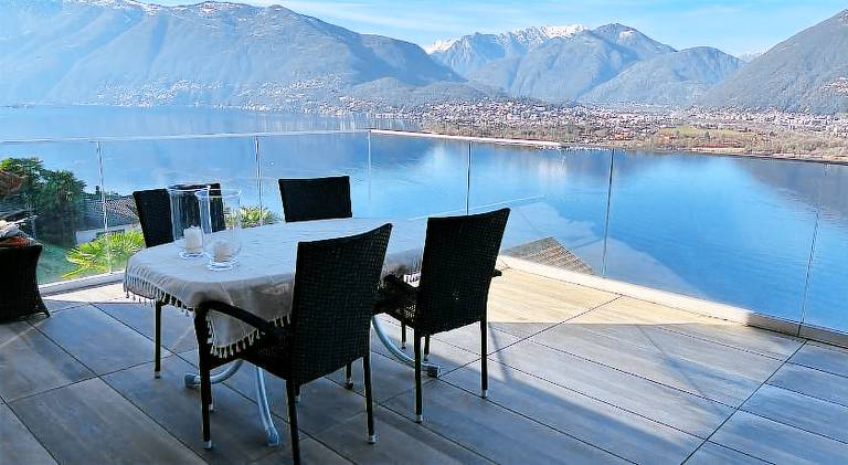 Ferienwohnung mit Traumaussicht in Locarno
