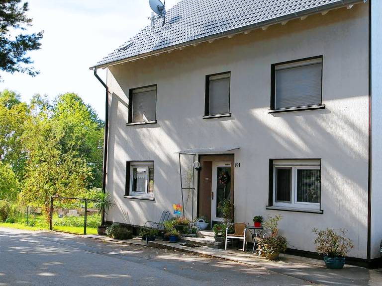 Wonderful holiday apartment with barbeque, patio & garden | Nature view | Dogs allowed in Cologne