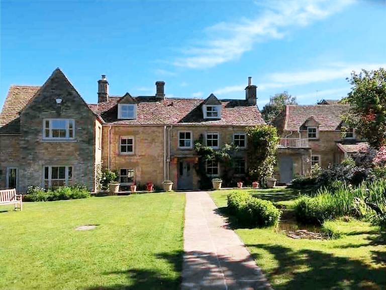Cottage  Woodstock